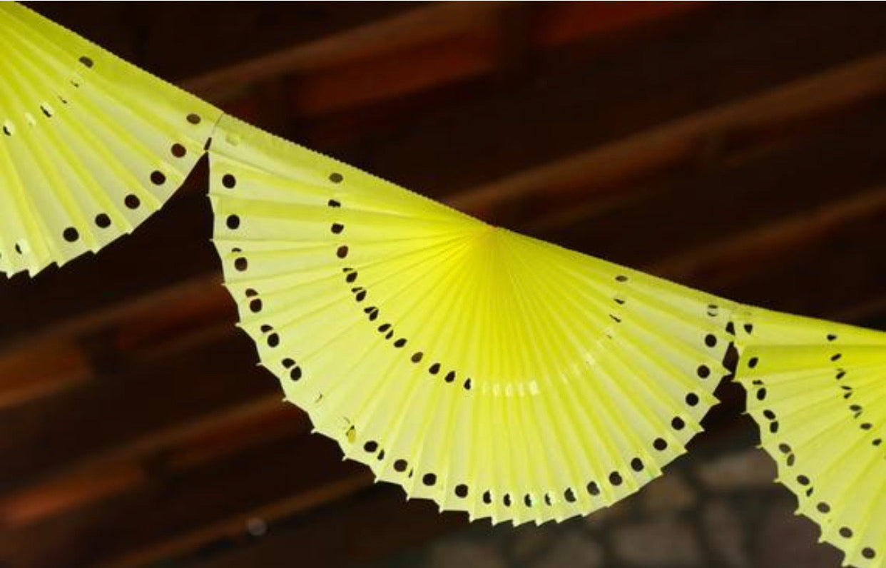 Fan garland -Yellow