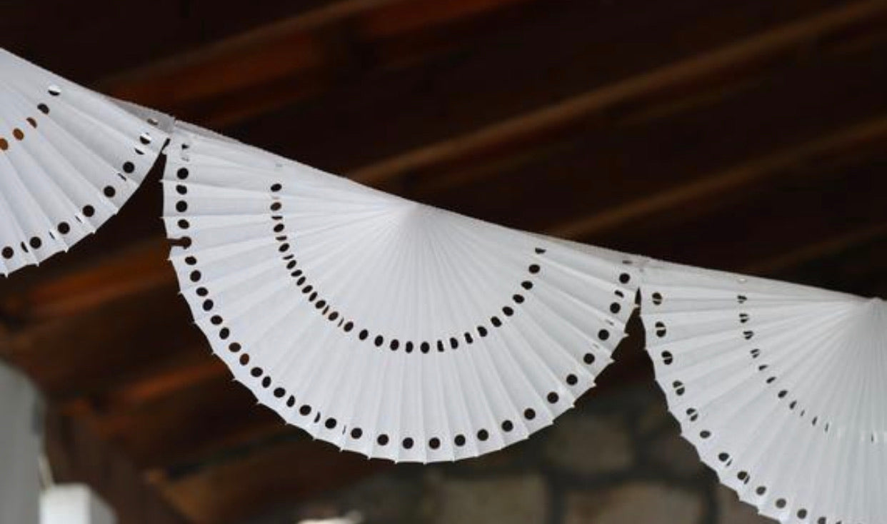 Fan garland -White