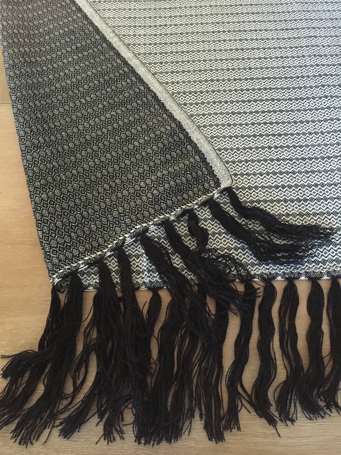 Mexican Rebozo Handwoven black and white with Fringes - MesaChic - 3